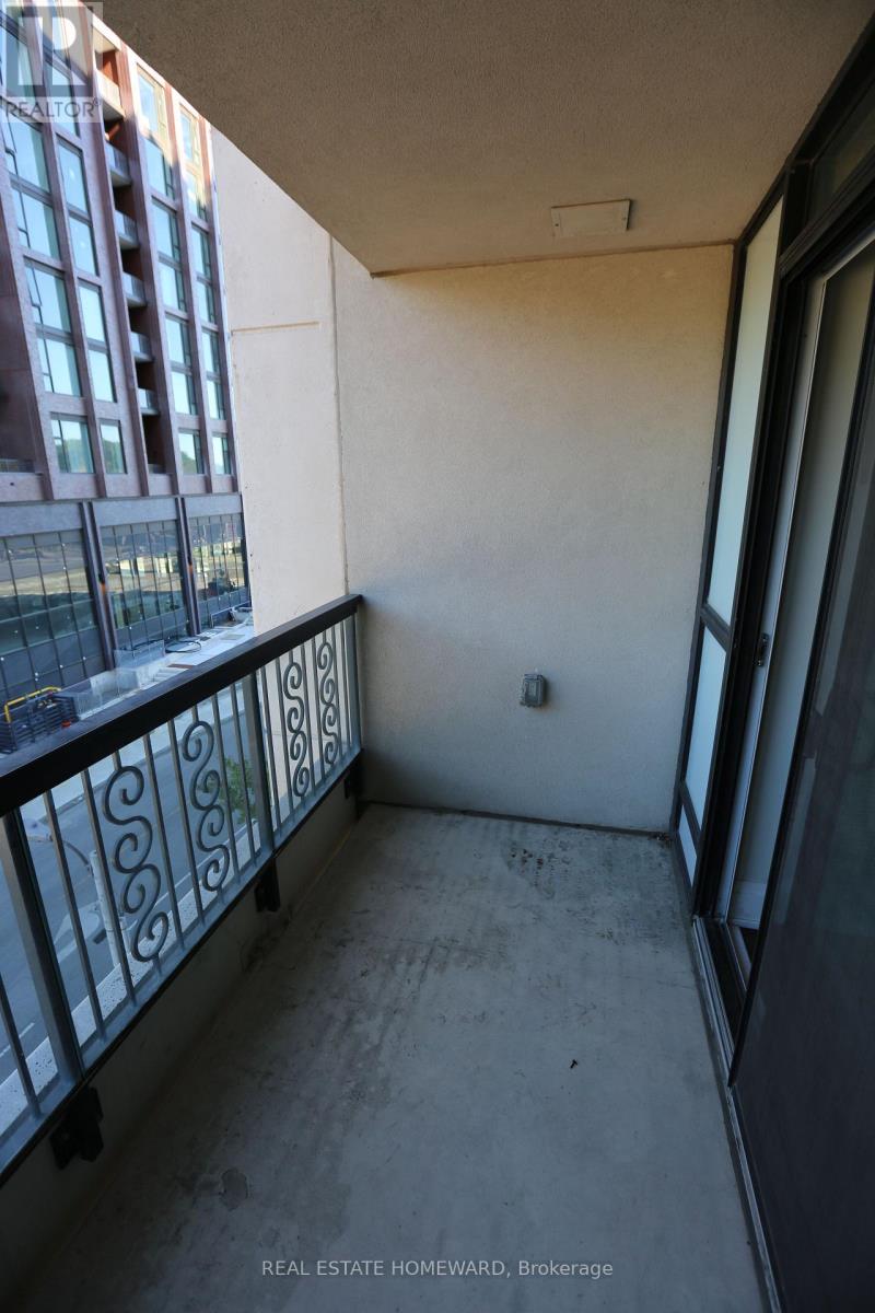 407 - 1 Old Mill Drive, Toronto, Ontario  M6S 0A1 - Photo 14 - W14100580