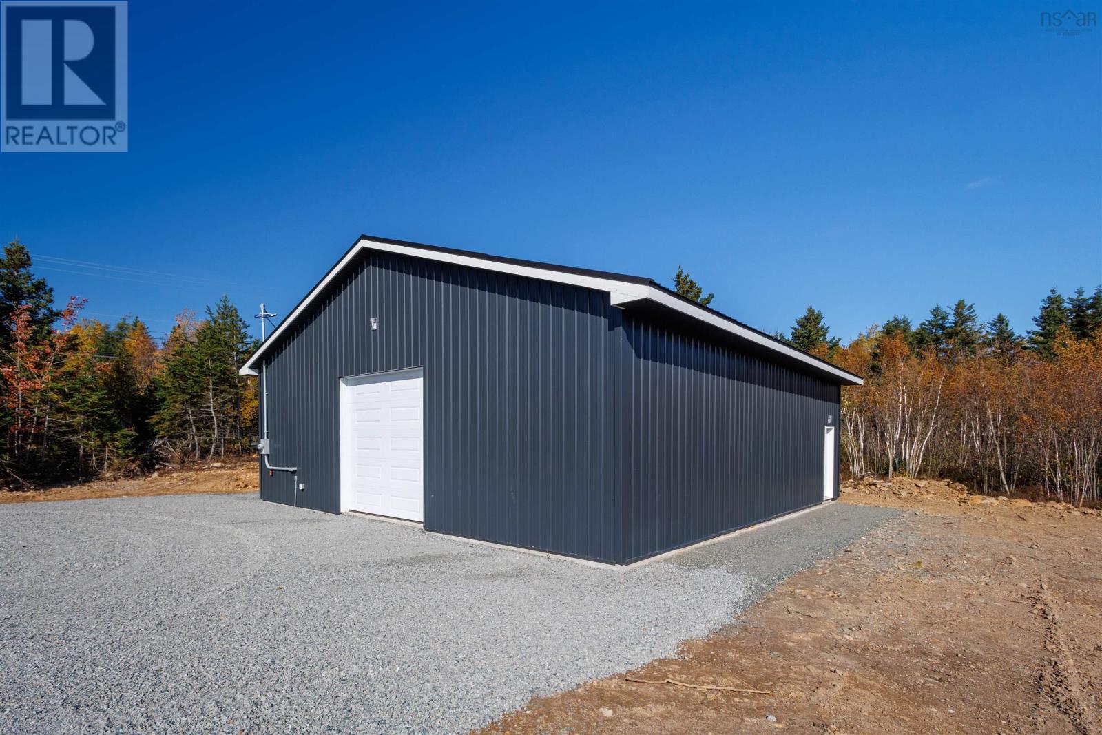 35 Eveleigh Drive, Sydney Mines, Nova Scotia  B1V 0B4 - Photo 18 - 202625957