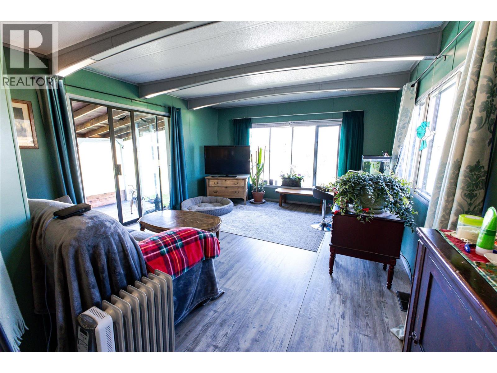 13226 Highway 31, Meadow Creek, British Columbia  V0G 1N0 - Photo 23 - 10403915