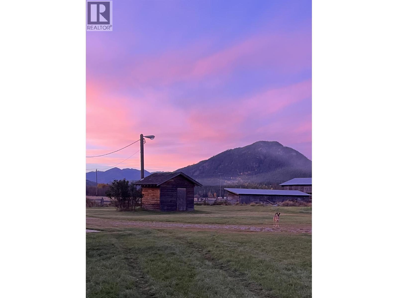 13226 Highway 31, Meadow Creek, British Columbia  V0G 1N0 - Photo 15 - 10403915