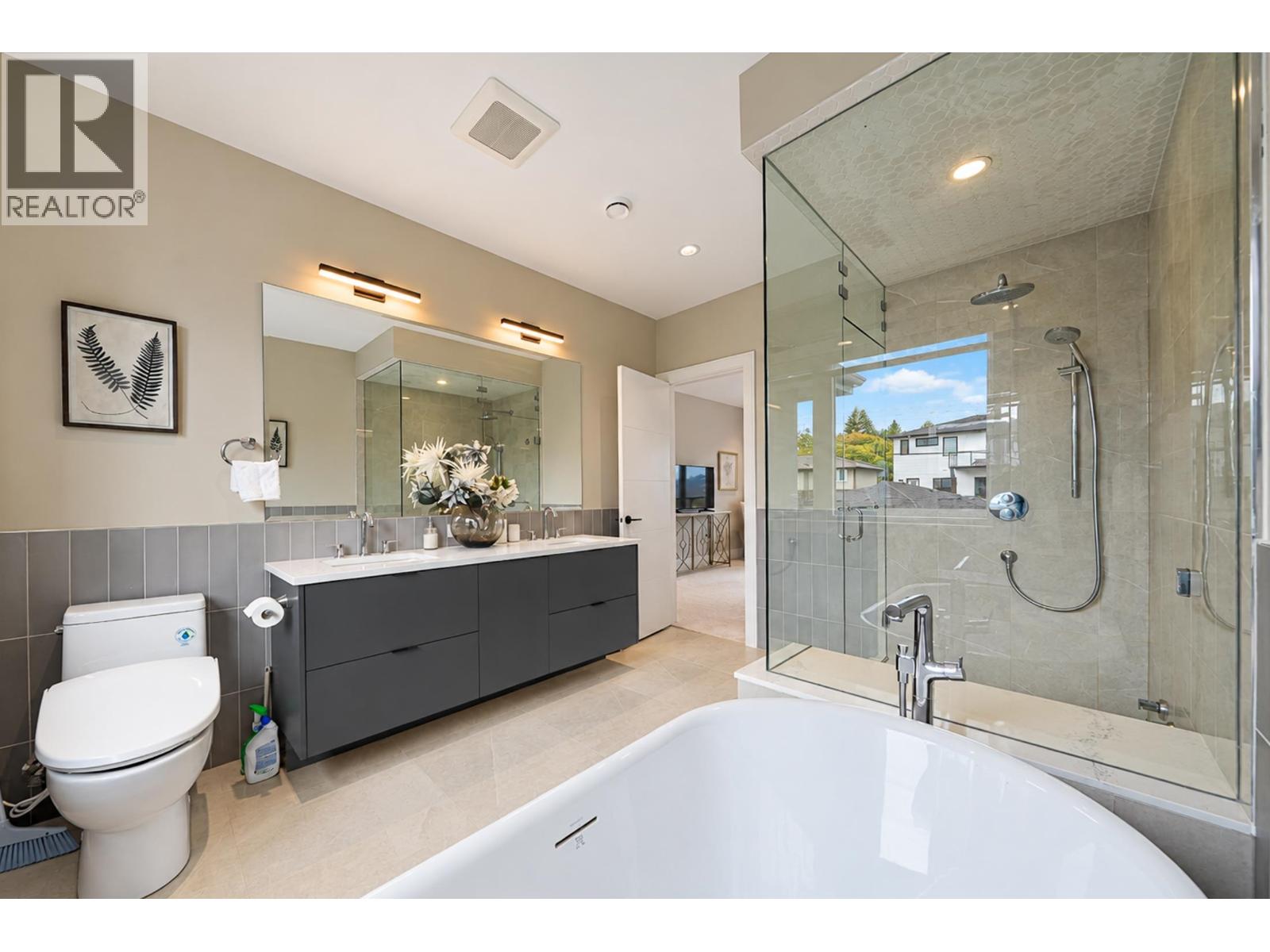 6376 Burns Street, Burnaby, British Columbia  V5E 1T2 - Photo 22 - R3176691