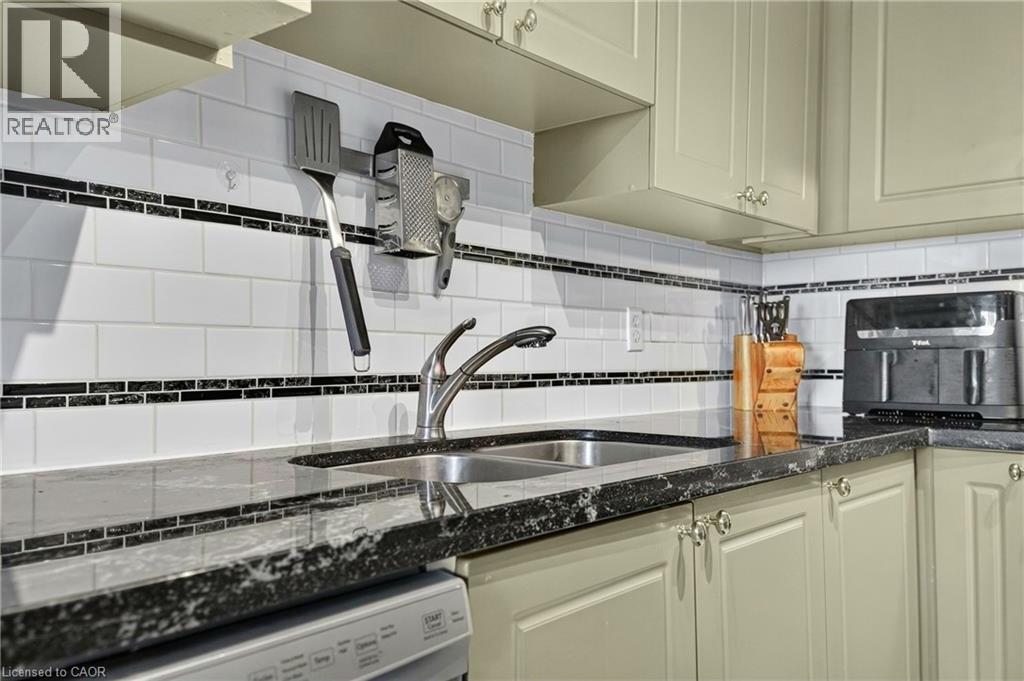 5530 Glen Erin Drive Unit# 76, Mississauga, Ontario  L5M 6E8 - Photo 19 - 40872203