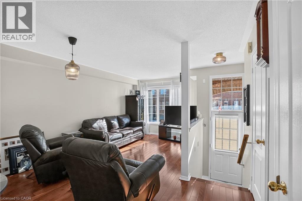 5530 Glen Erin Drive Unit# 76, Mississauga, Ontario  L5M 6E8 - Photo 8 - 40872203