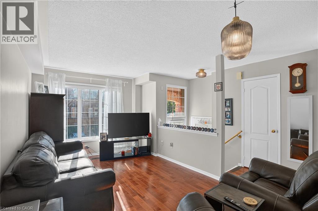 5530 Glen Erin Drive Unit# 76, Mississauga, Ontario  L5M 6E8 - Photo 10 - 40872203