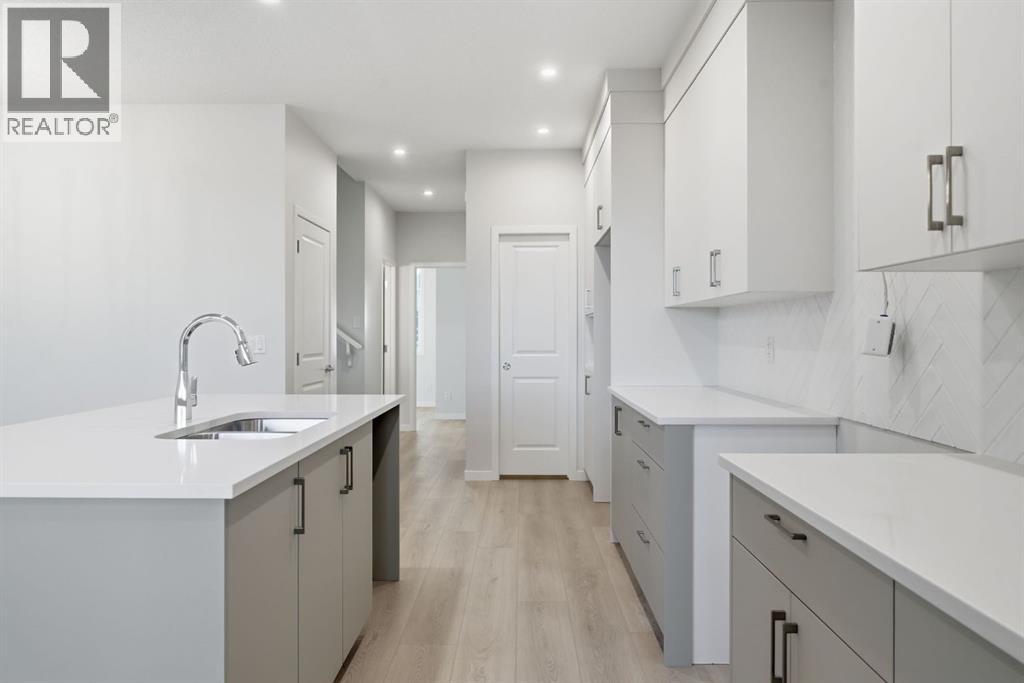 41 Rosemary Gardens SE, Calgary, Alberta  T3S 1A6 - Photo 17 - A2353211