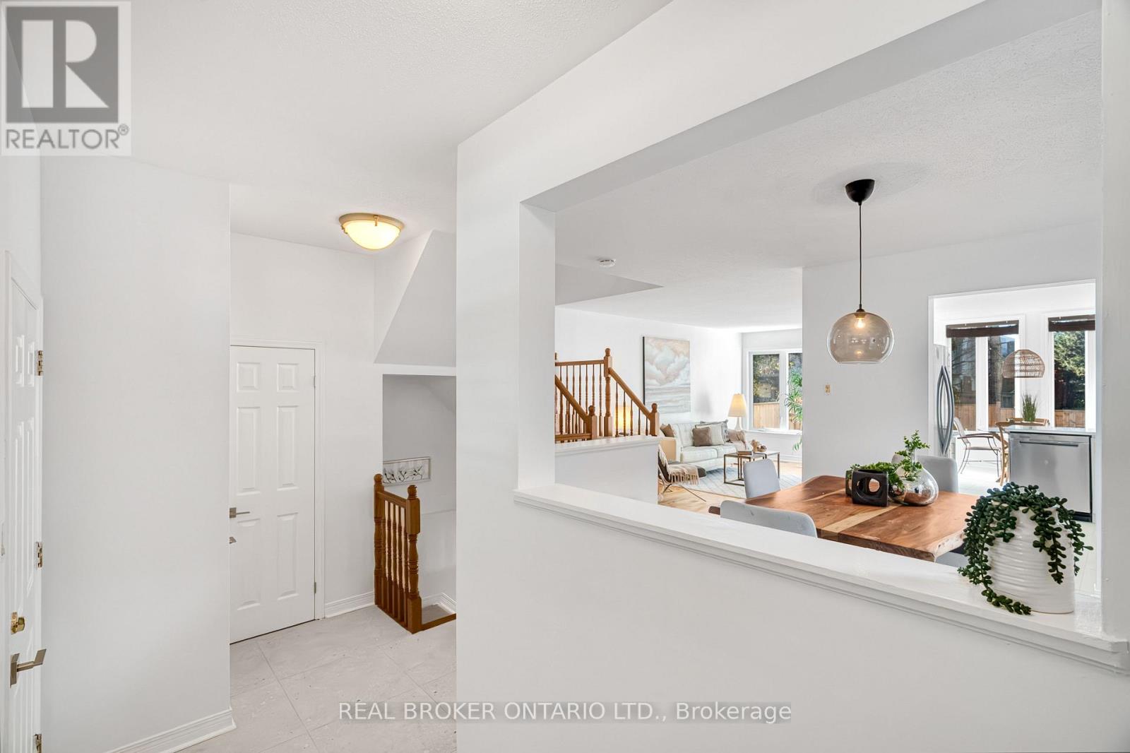 191 Thornbury Crescent, Ottawa, Ontario  K2G 6C2 - Photo 3 - X14100628