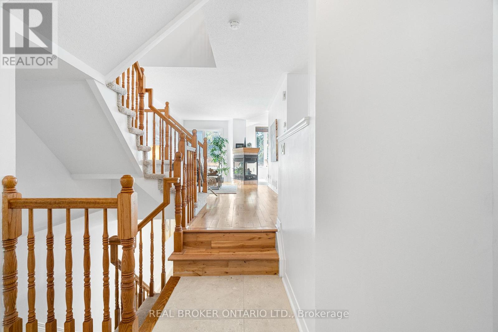 191 Thornbury Crescent, Ottawa, Ontario  K2G 6C2 - Photo 6 - X14100628