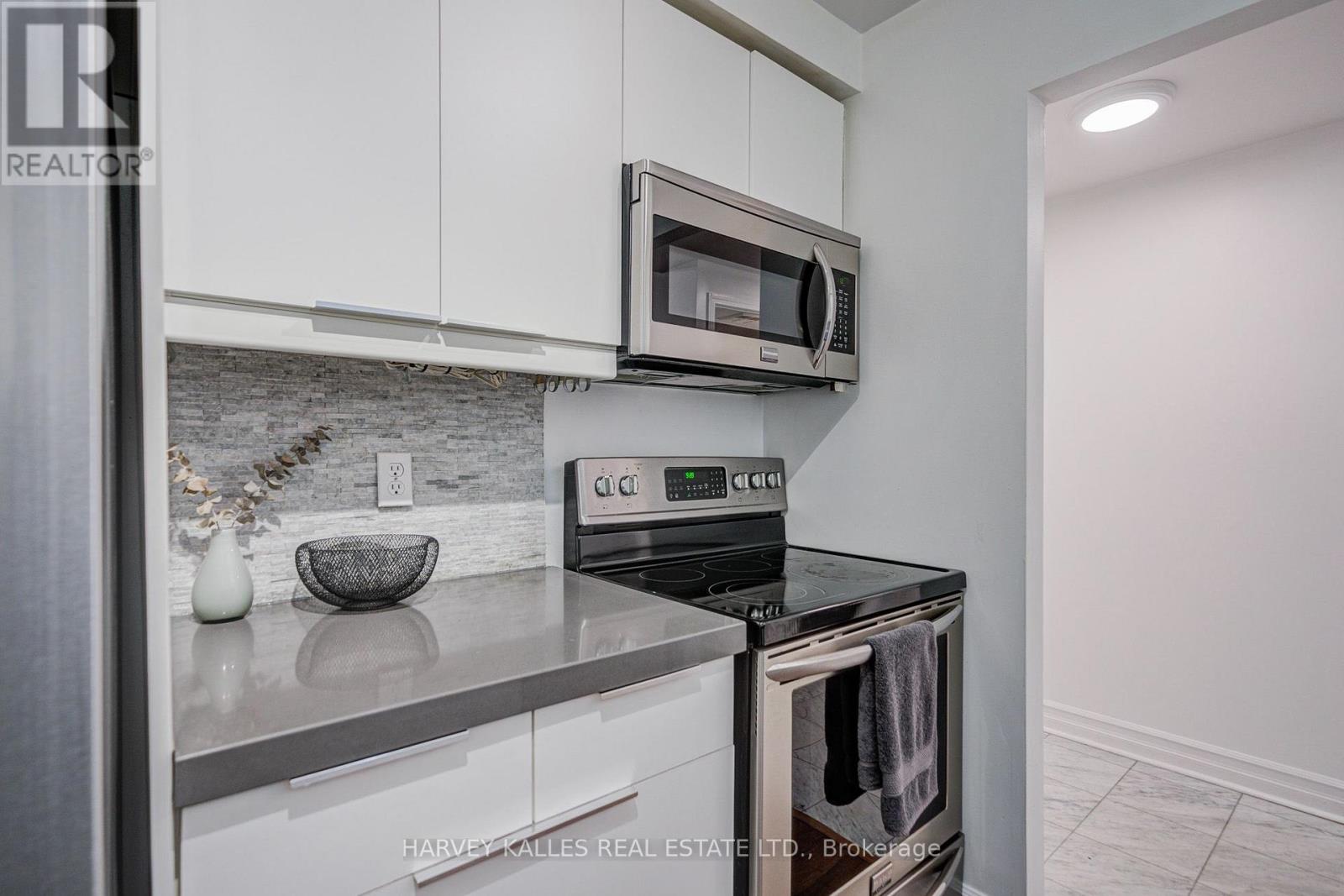 910 - 5 Rosehill Avenue, Toronto, Ontario  M4T 3A6 - Photo 11 - C14032324