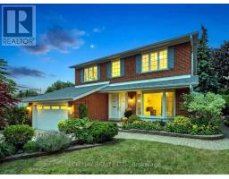 22 MEADOWGLADE CRESCENT, Toronto, Ontario