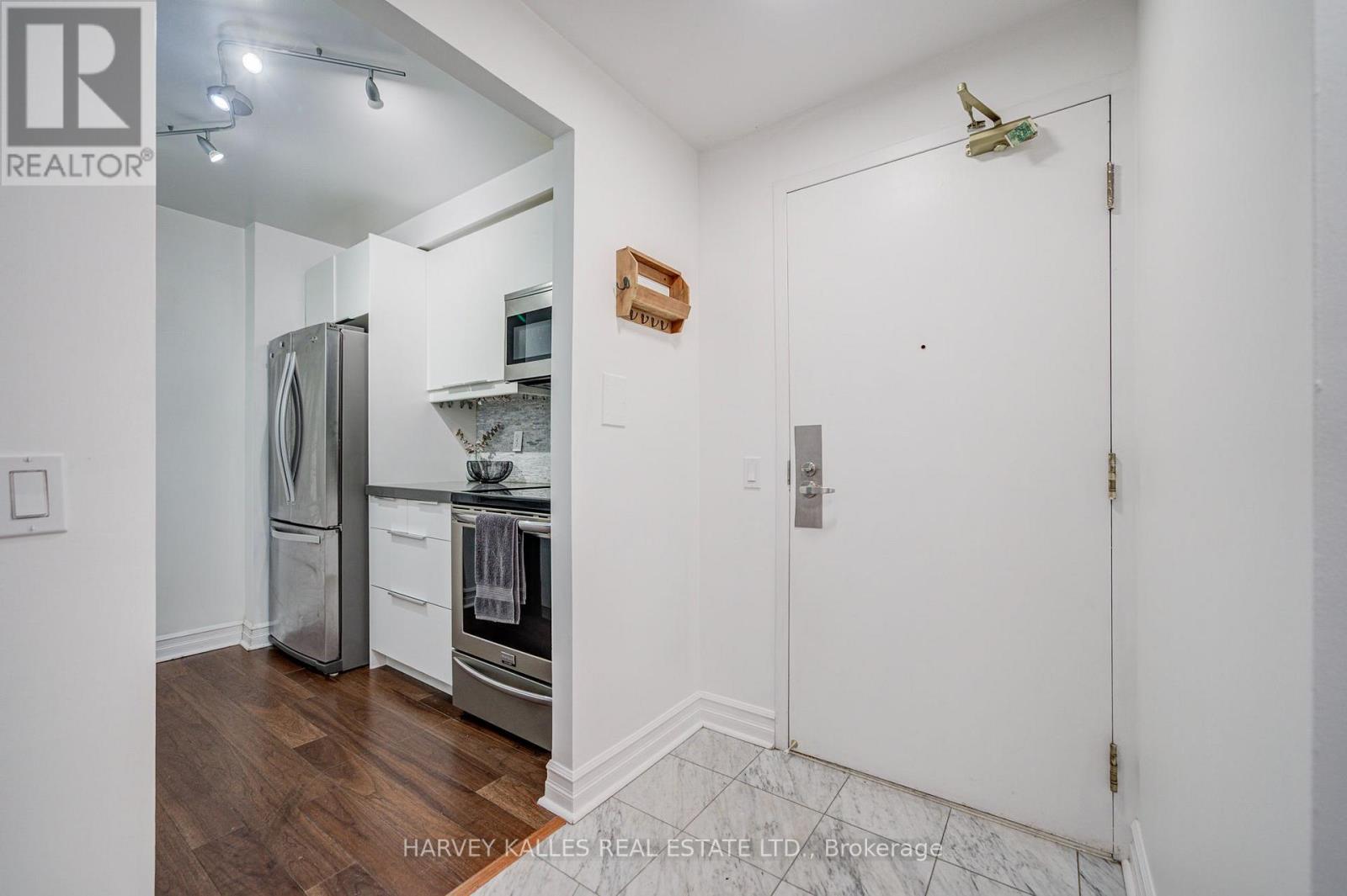 910 - 5 Rosehill Avenue, Toronto, Ontario  M4T 3A6 - Photo 7 - C14032324