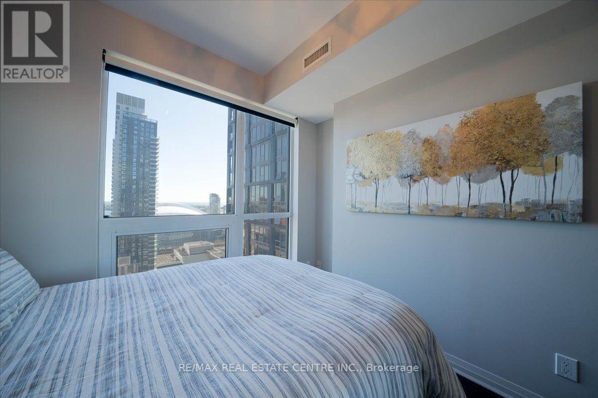 2808 - 8 Mercer Street, Toronto, Ontario  M5V 0C4 - Photo 13 - C14097432