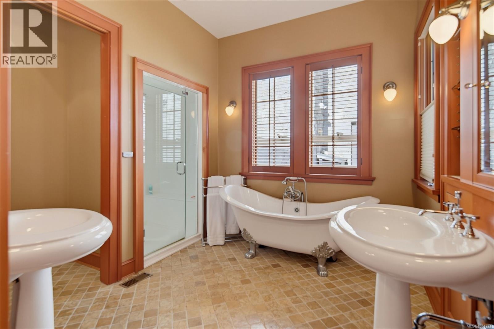 10487 Allbay Rd, Sidney, British Columbia  V8L 2P2 - Photo 24 - 1051771