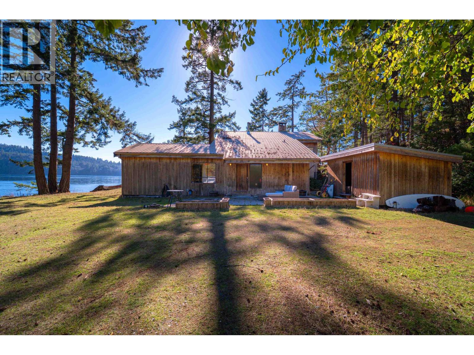671 Dinner Bay Road, Mayne Island, British Columbia  V0N 2J2 - Photo 5 - R3177290