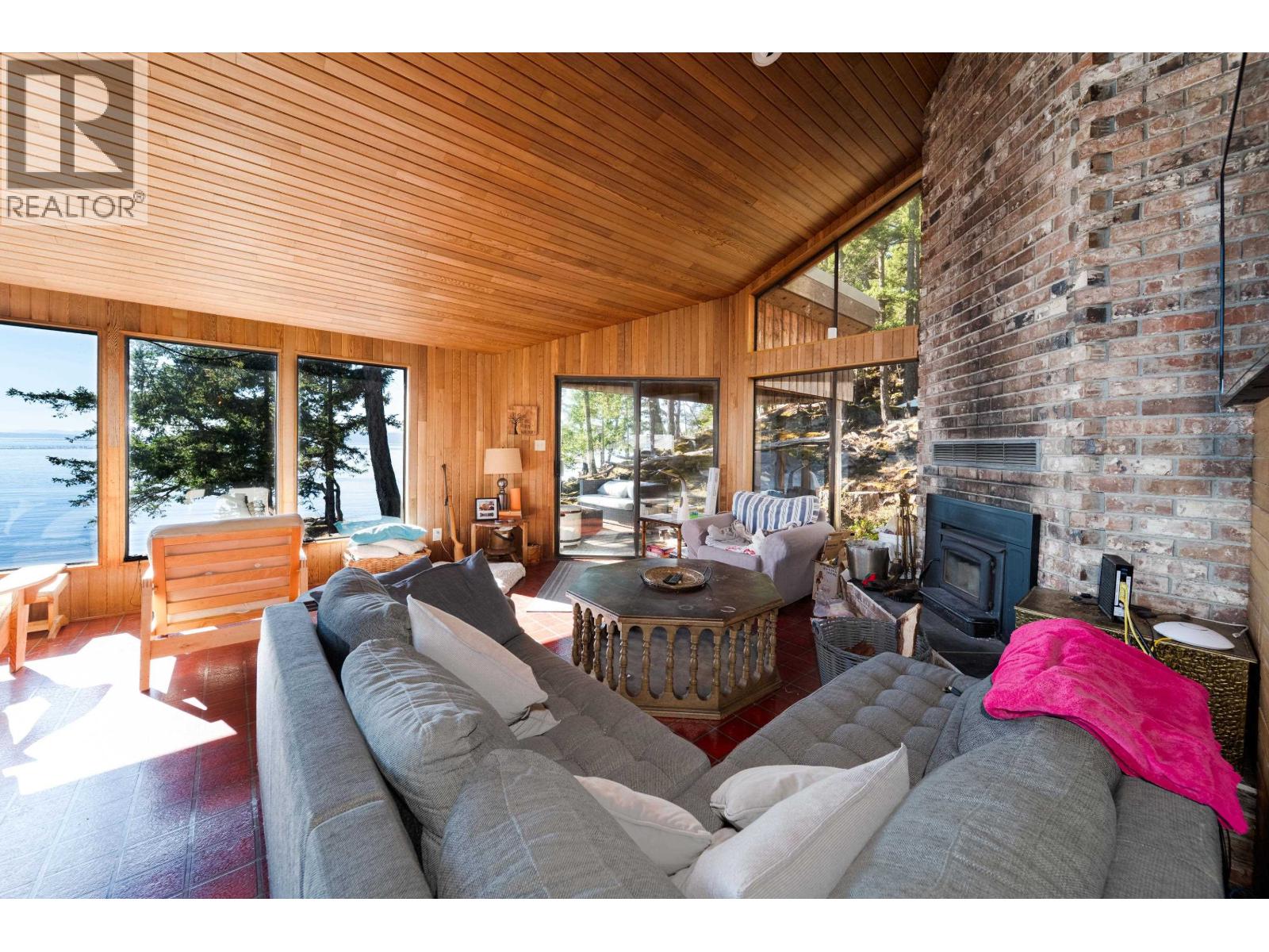 671 Dinner Bay Road, Mayne Island, British Columbia  V0N 2J2 - Photo 13 - R3177290
