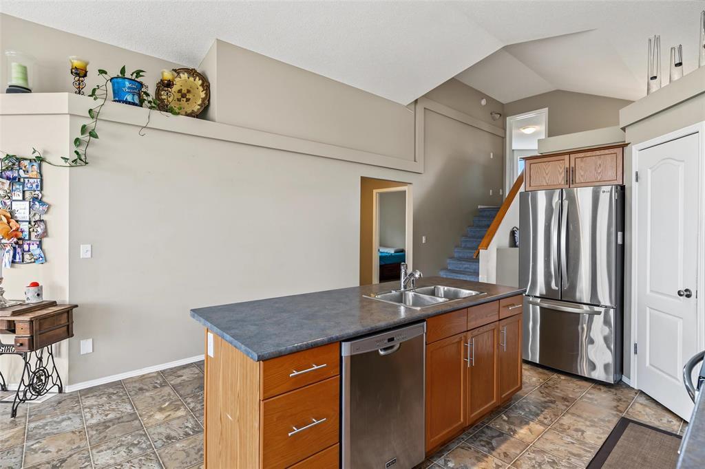99 Nevens Bay, Winnipeg, Manitoba R2C 4P1 - Photo 10 - 202626239