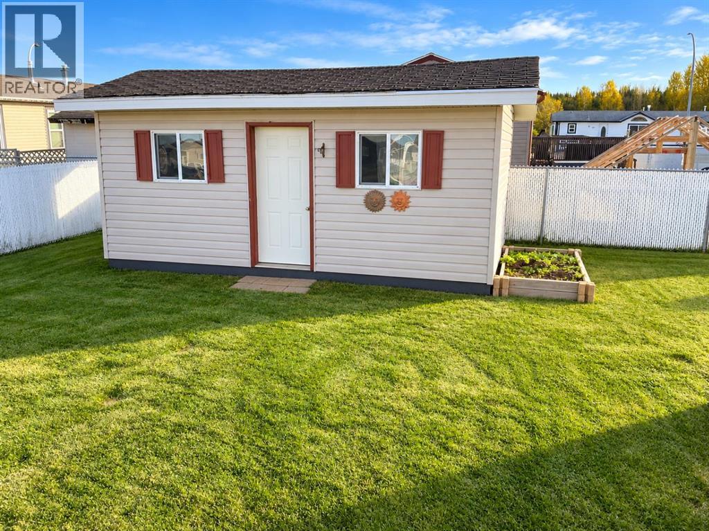 29 Henke Place, Whitecourt, Alberta  T7S 1V9 - Photo 18 - A2353118