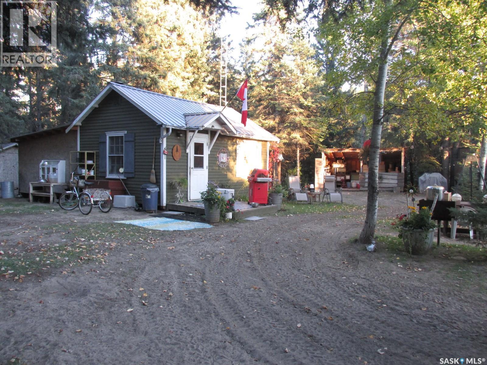 Recreational Retreat In North-East Saskatchewan, Torch River Rm No. 488, Saskatchewan  S0J 3B0 - Photo 5 - SK051605