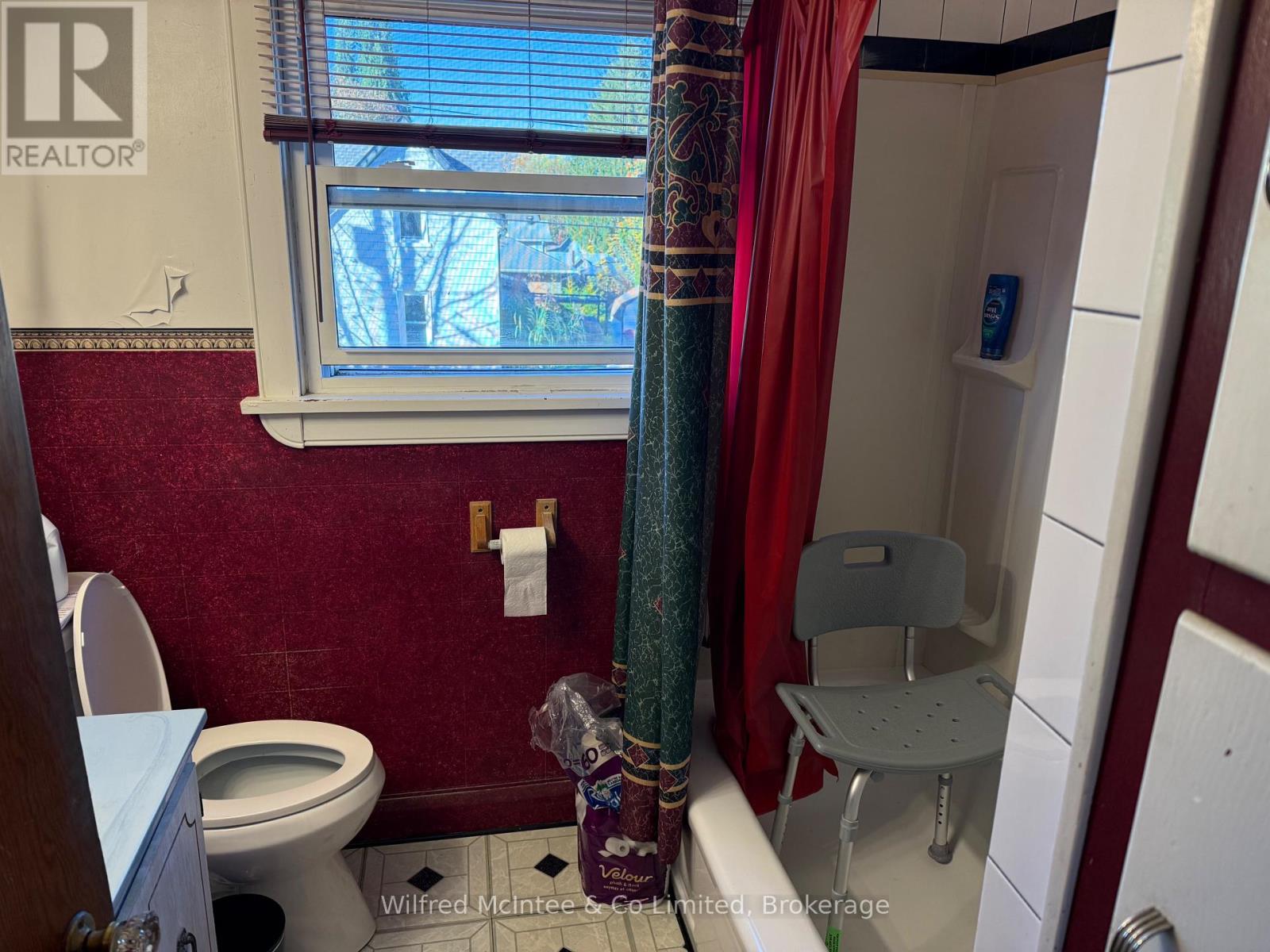 385 6th Avenue, Hanover, Ontario  N4N 2G1 - Photo 17 - X14100674