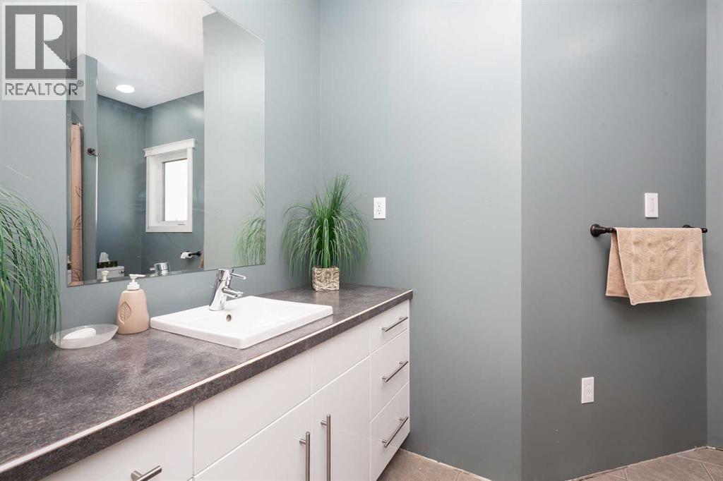 74006 RR204