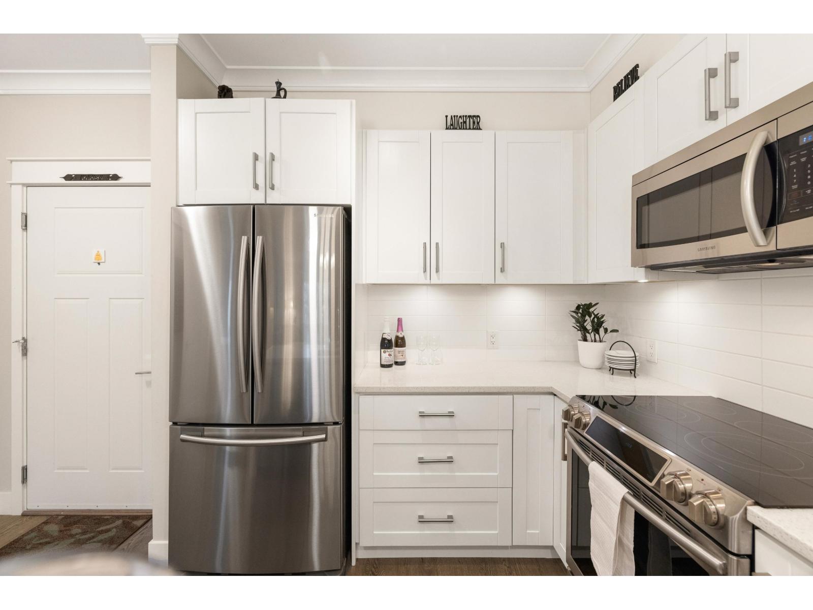 201 5020 221a Street, Langley, British Columbia  V2Y 0V5 - Photo 5 - R3176818