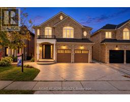 388 VELLORE PARK AVENUE, Vaughan, Ontario