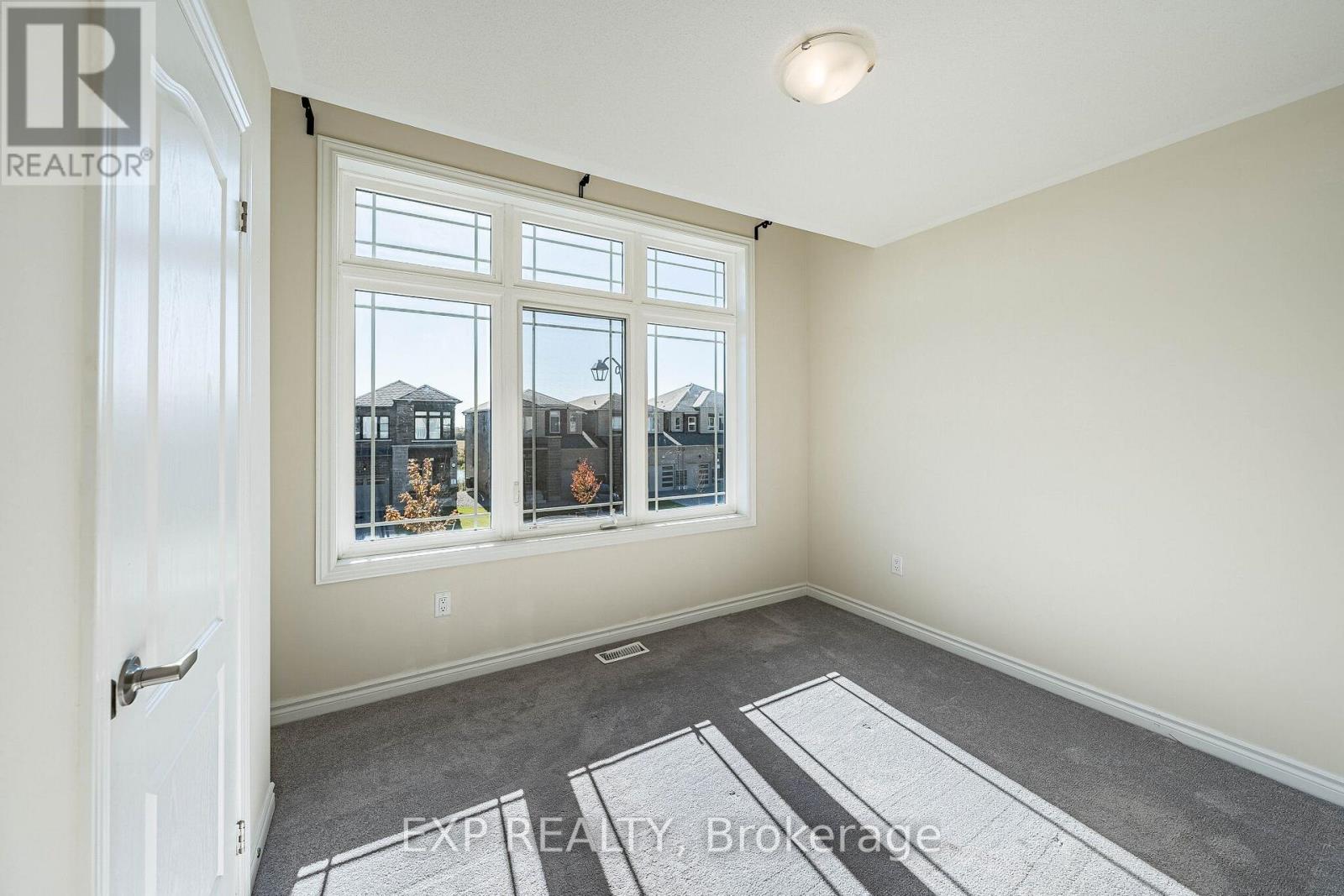 1186 Rexton Drive, Oshawa, Ontario  L1L 0T4 - Photo 15 - E14100736