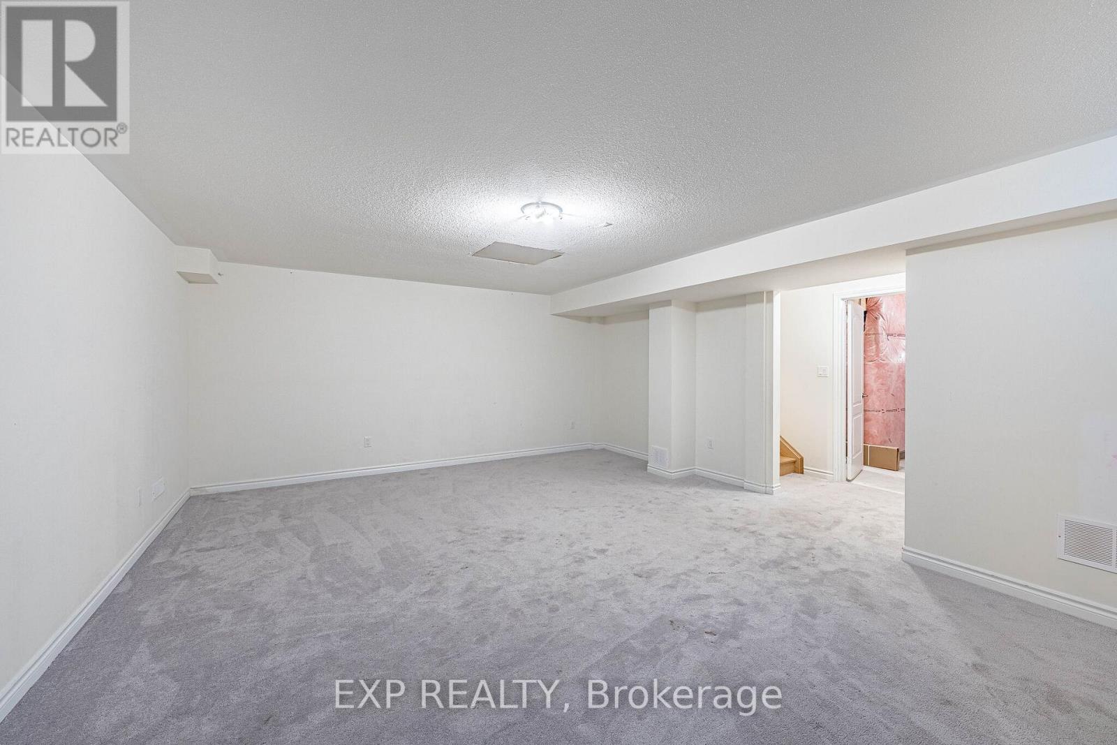 1186 Rexton Drive, Oshawa, Ontario  L1L 0T4 - Photo 21 - E14100736