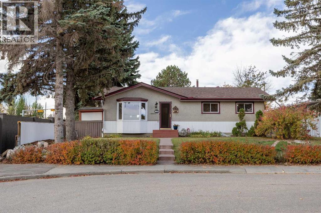 9843 Auburn Road SE, Calgary, Alberta  T2J 1C9 - Photo 1 - A2351814