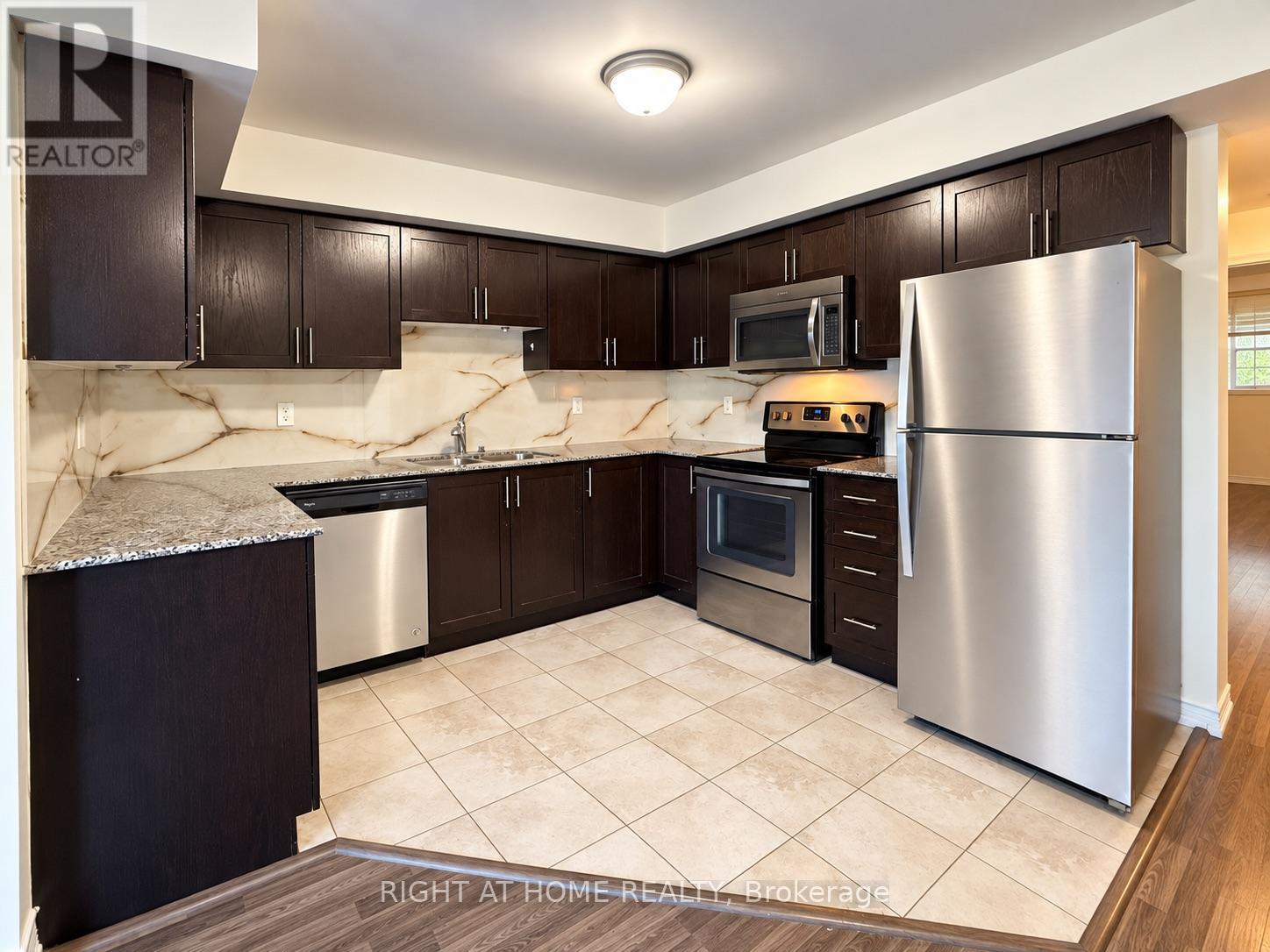 3 - 2484 Post Road, Oakville, Ontario  L6H 0K1 - Photo 8 - W14100742