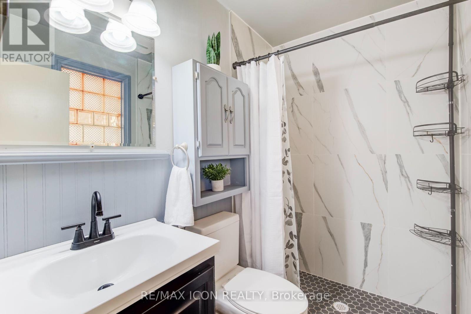 35 Pleasant Avenue, Waterloo, Ontario  N2M 4A3 - Photo 19 - X14100724