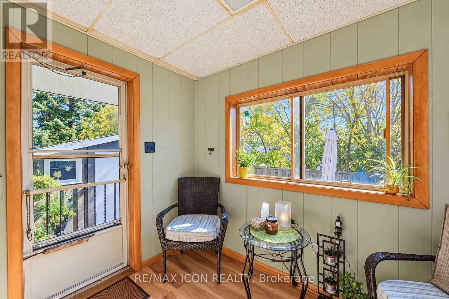 35 Pleasant Avenue, Waterloo, Ontario  N2M 4A3 - Photo 31 - X14100724
