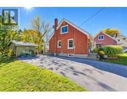 35 PLEASANT AVENUE, Waterloo, Ontario