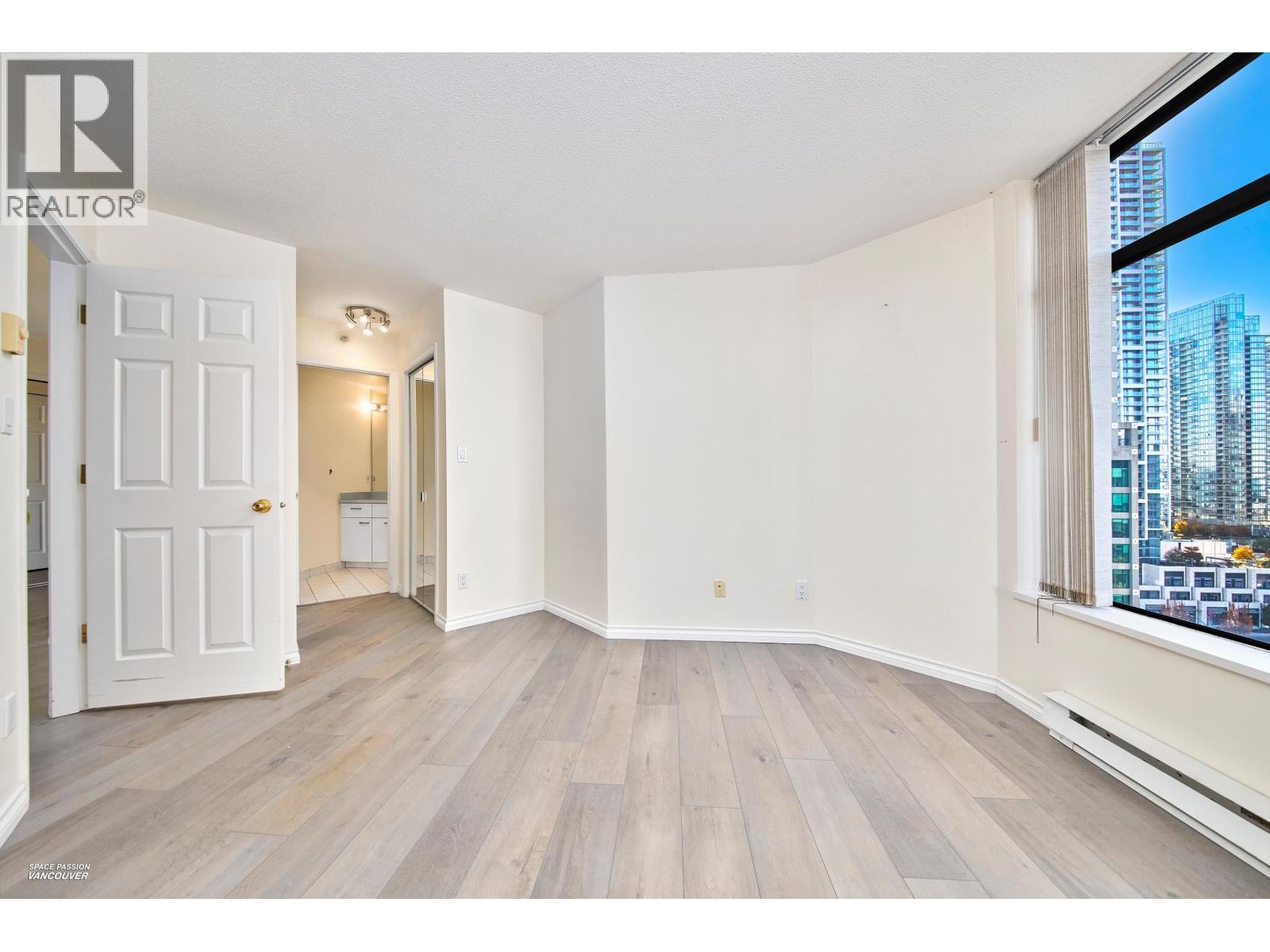 2006 4505 Hazel Street, Burnaby, British Columbia  V5H 4T1 - Photo 11 - R3177169