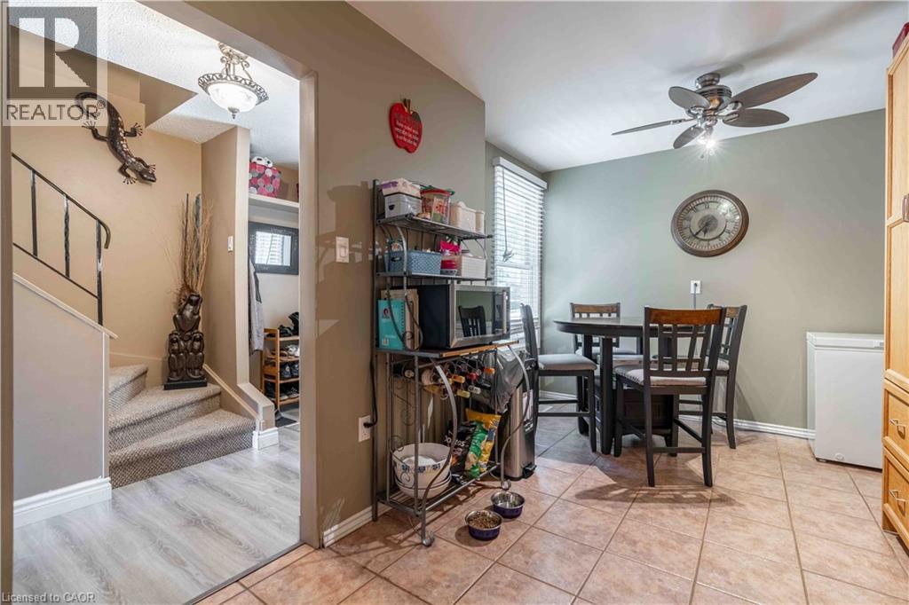 98 Memorial Avenue, Stoney Creek, Ontario  L8G 4C7 - Photo 9 - 40866421