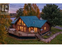 20 KODIAK ROAD, McKellar, Ontario