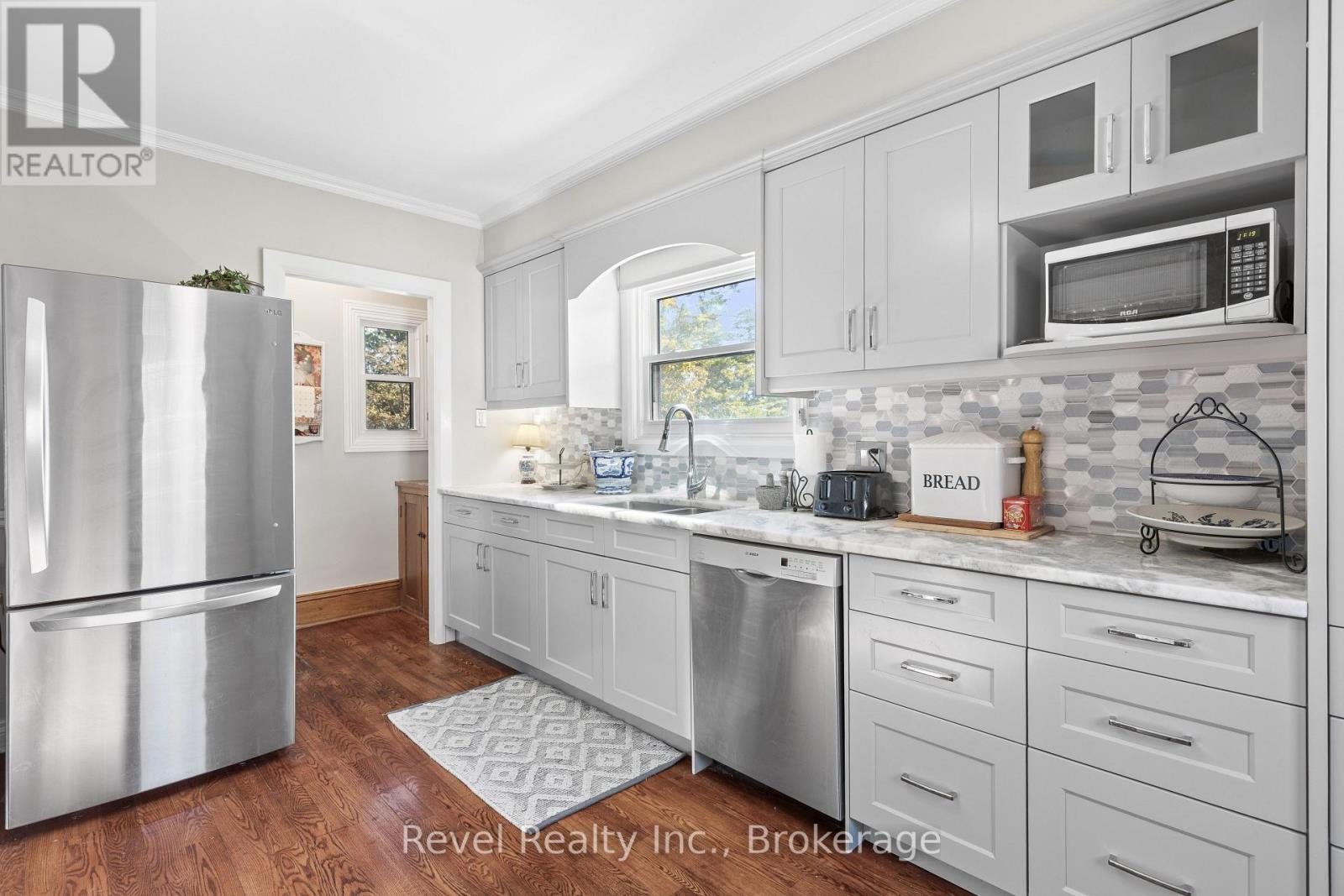27 Francis Street, Kawartha Lakes, Ontario  K9V 3R8 - Photo 14 - X14100812