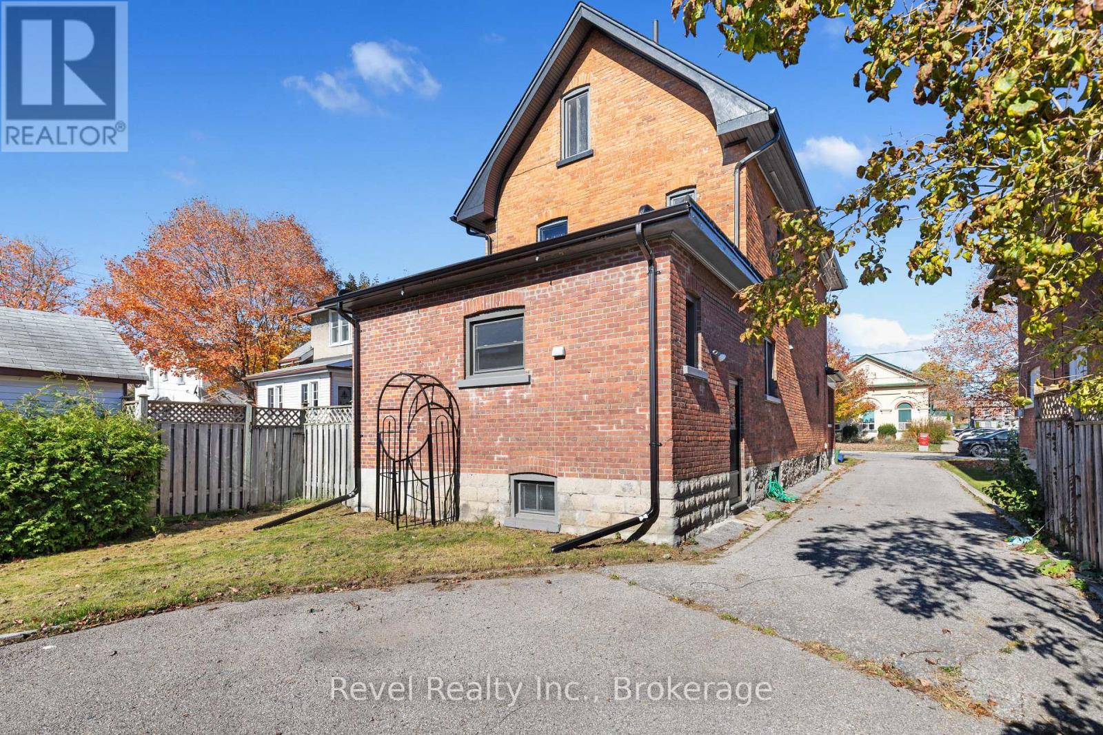 27 Francis Street, Kawartha Lakes, Ontario  K9V 3R8 - Photo 36 - X14100812