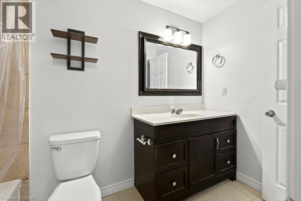 496 Grey Street Unit# C, Brantford, Ontario  N3S 7L4 - Photo 42 - 40872385