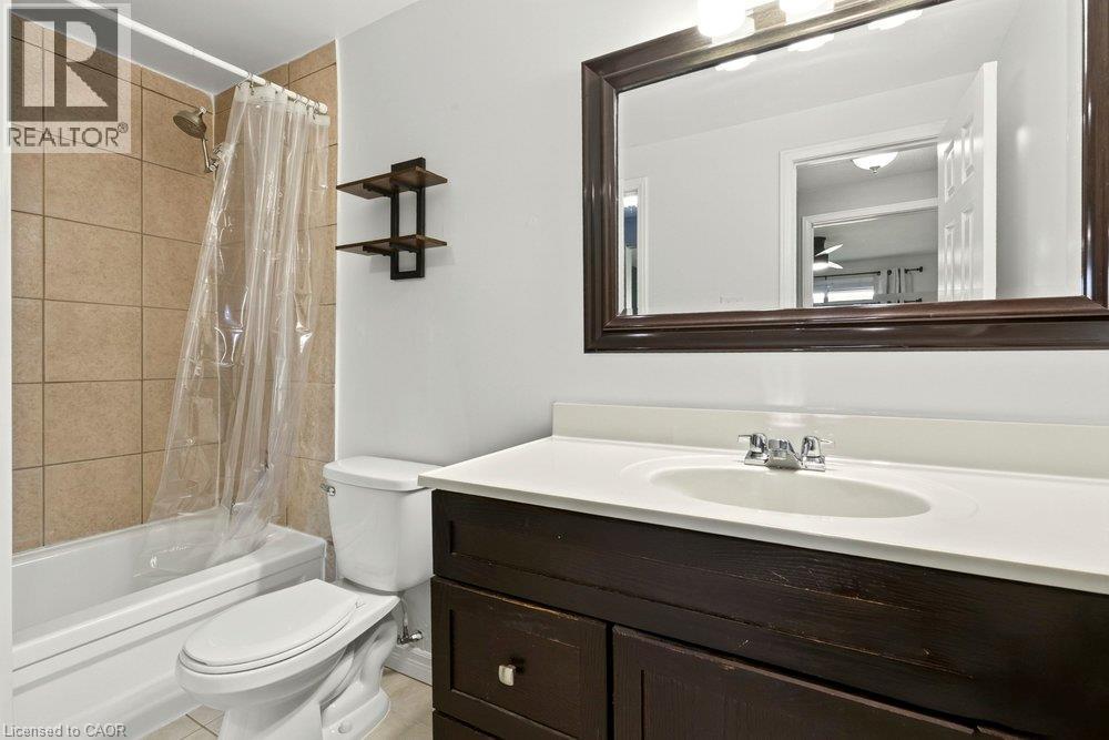 496 Grey Street Unit# C, Brantford, Ontario  N3S 7L4 - Photo 43 - 40872385