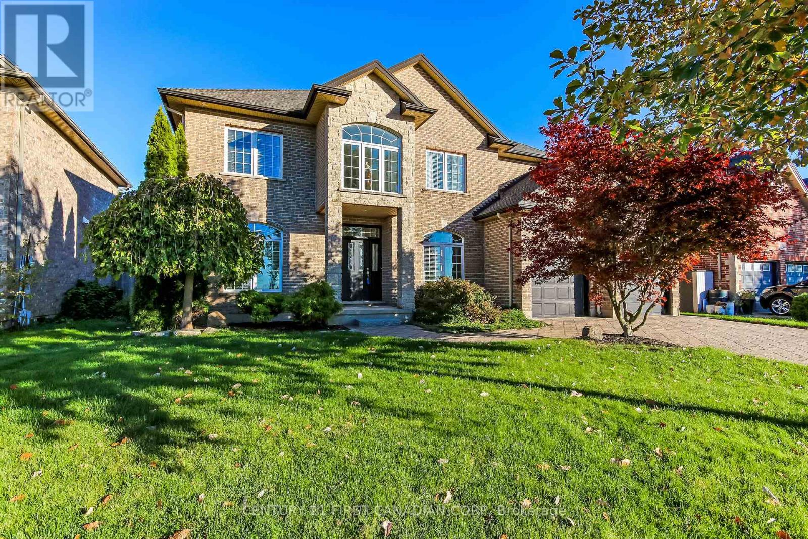 3519 LOYALIST COURT, London South, Ontario