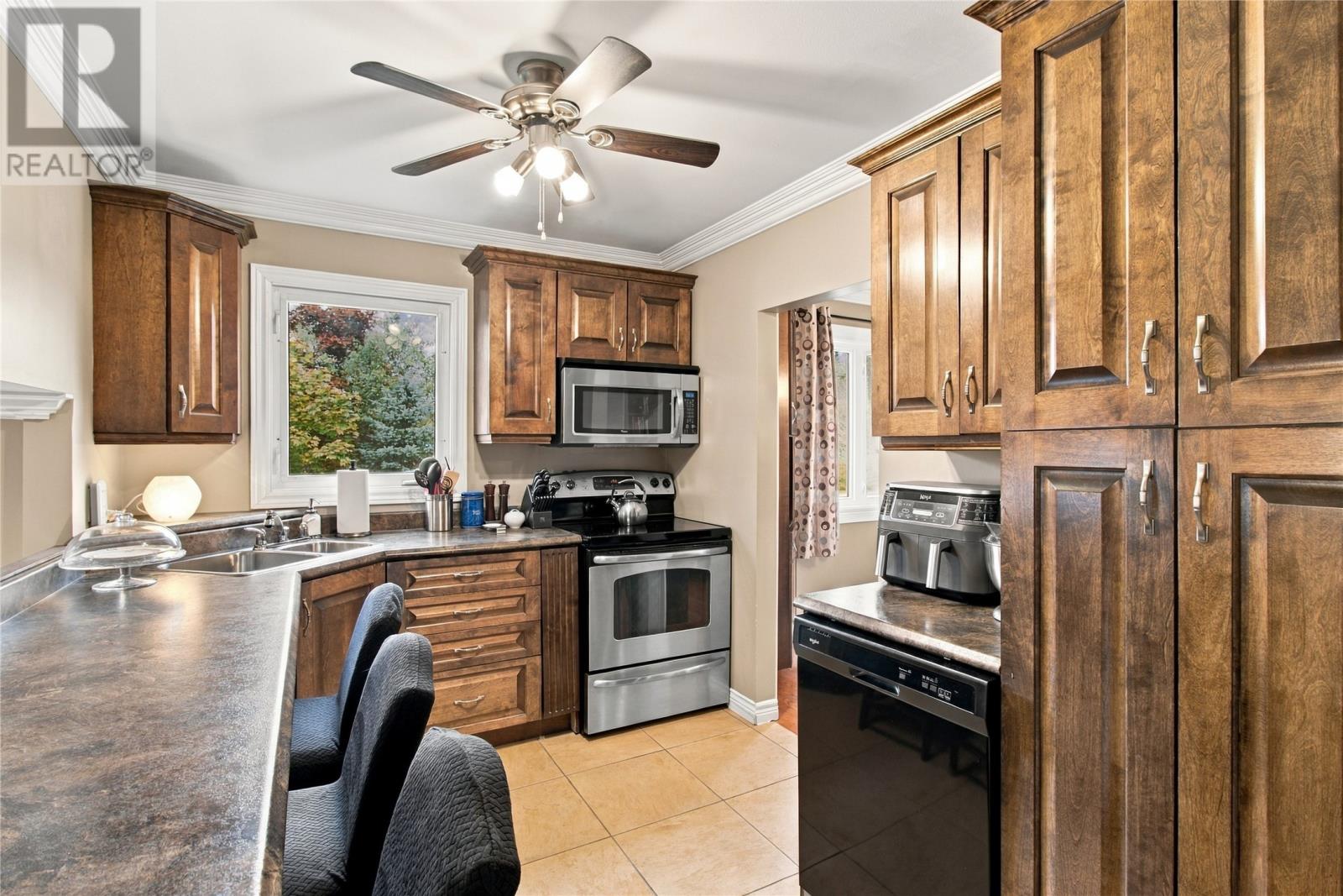 39 Yetman Drive, Mount Pearl — photo 9