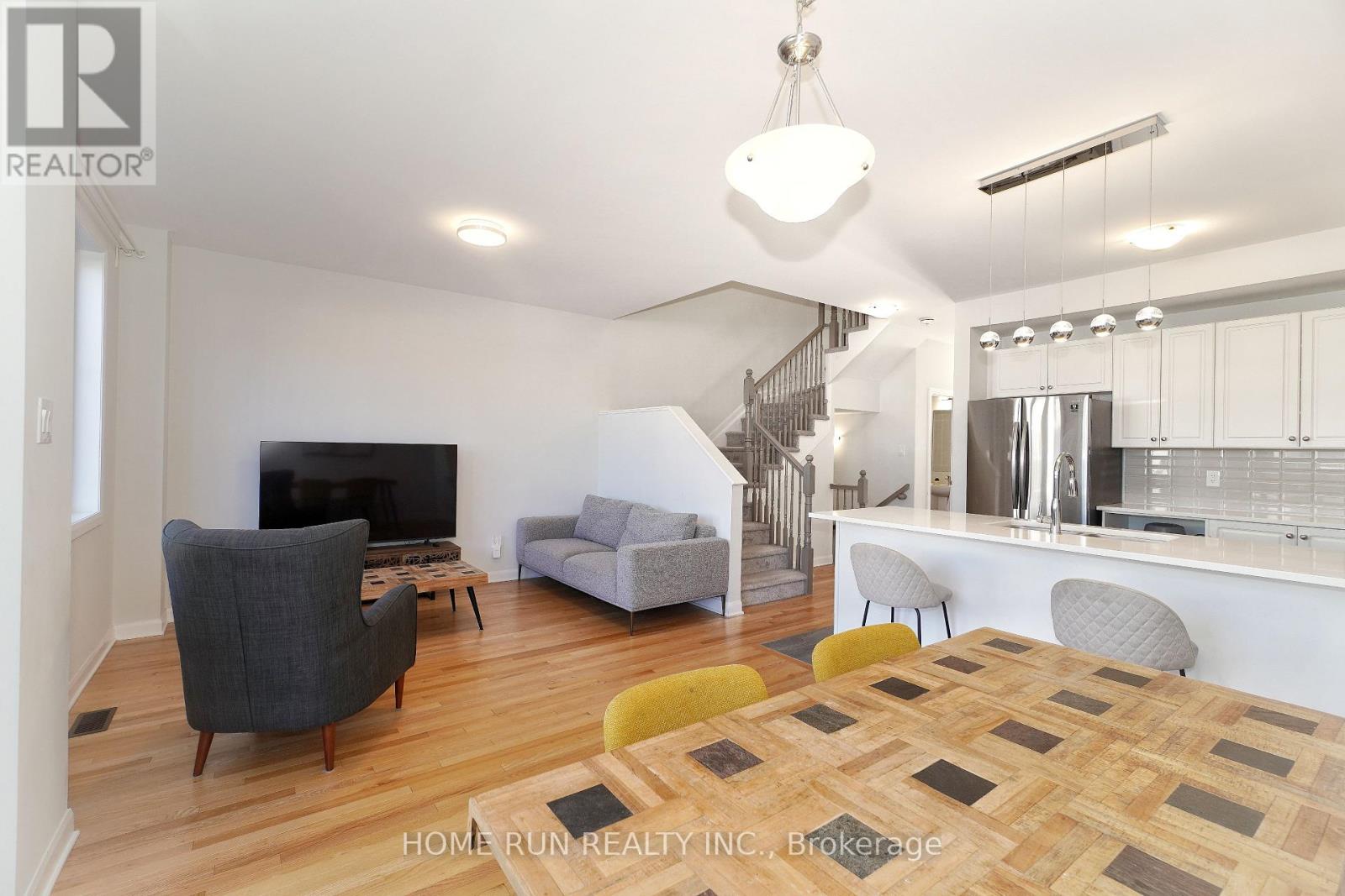 211 Clonrush Way, Ottawa, Ontario  K2T 0P7 - Photo 10 - X14100778