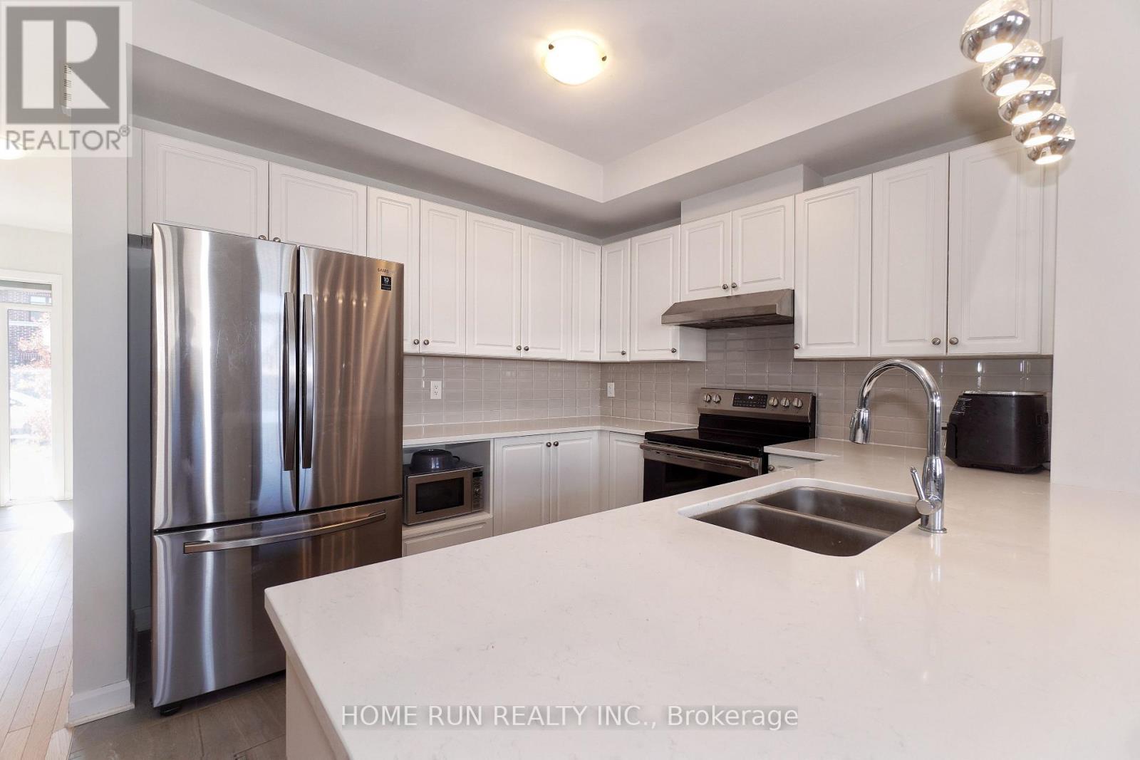 211 Clonrush Way, Ottawa, Ontario  K2T 0P7 - Photo 5 - X14100778