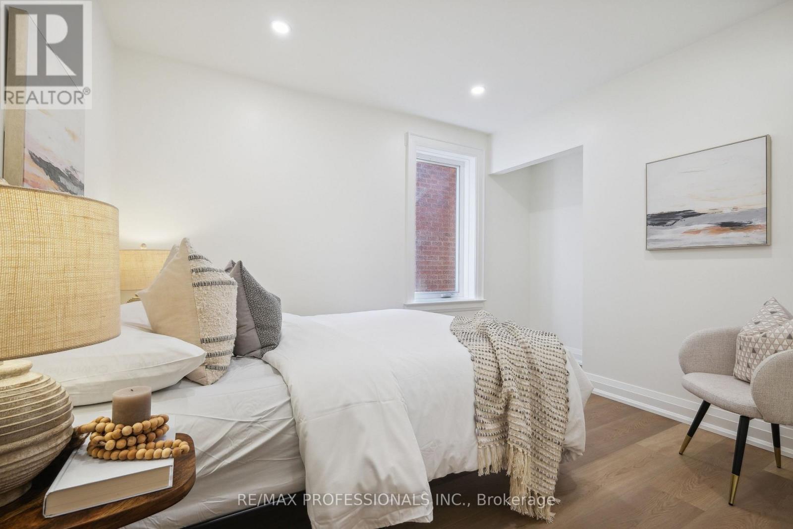 2nd Flr - 134 Argyle Street, Toronto, Ontario  M6J 1N9 - Photo 13 - C14100794