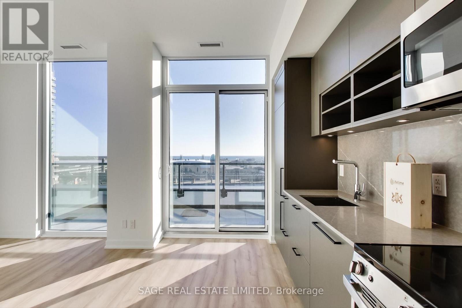 704 - 135 East Liberty Street, Toronto, Ontario  M6K 3K4 - Photo 11 - C14100808