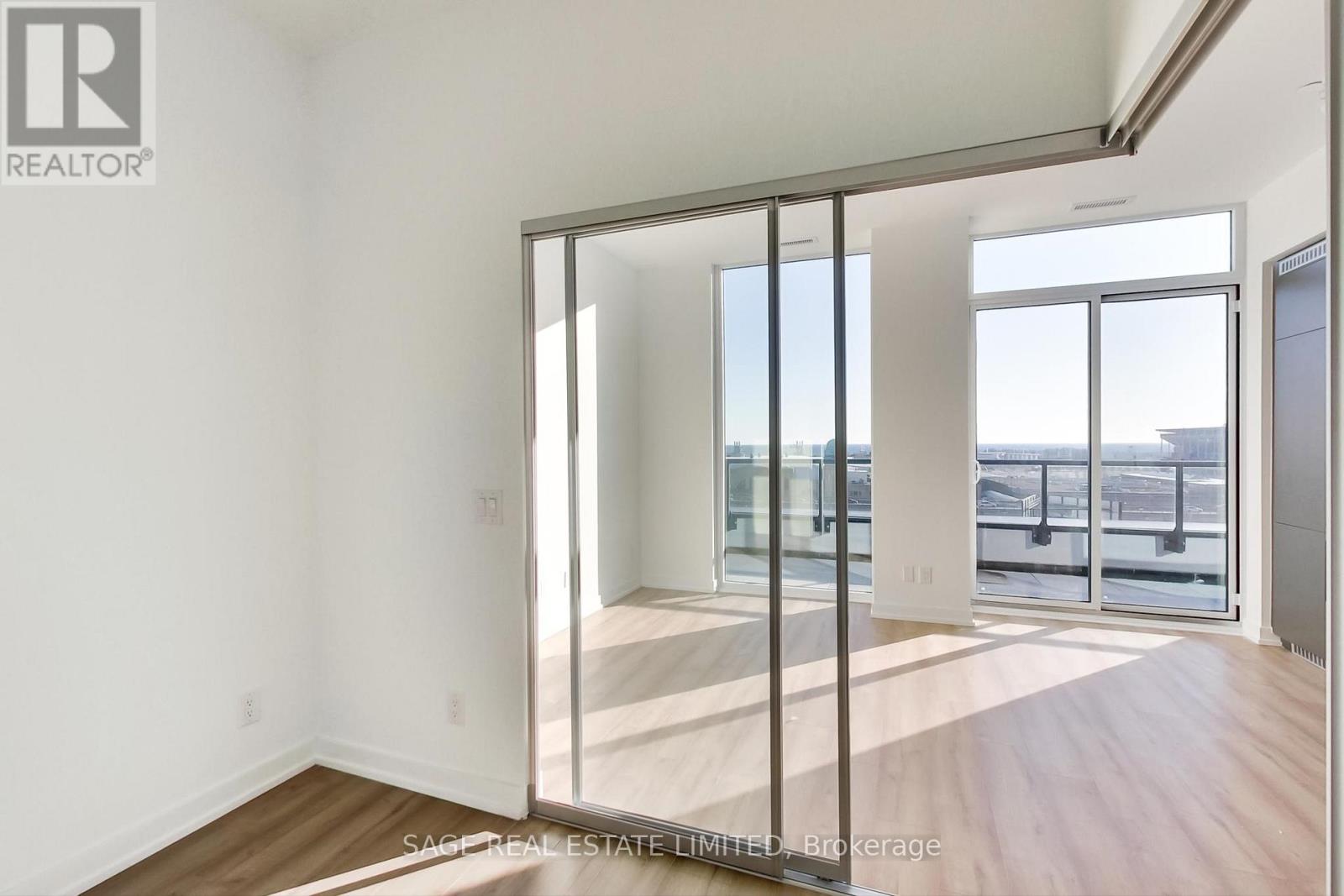 704 - 135 East Liberty Street, Toronto, Ontario  M6K 3K4 - Photo 13 - C14100808