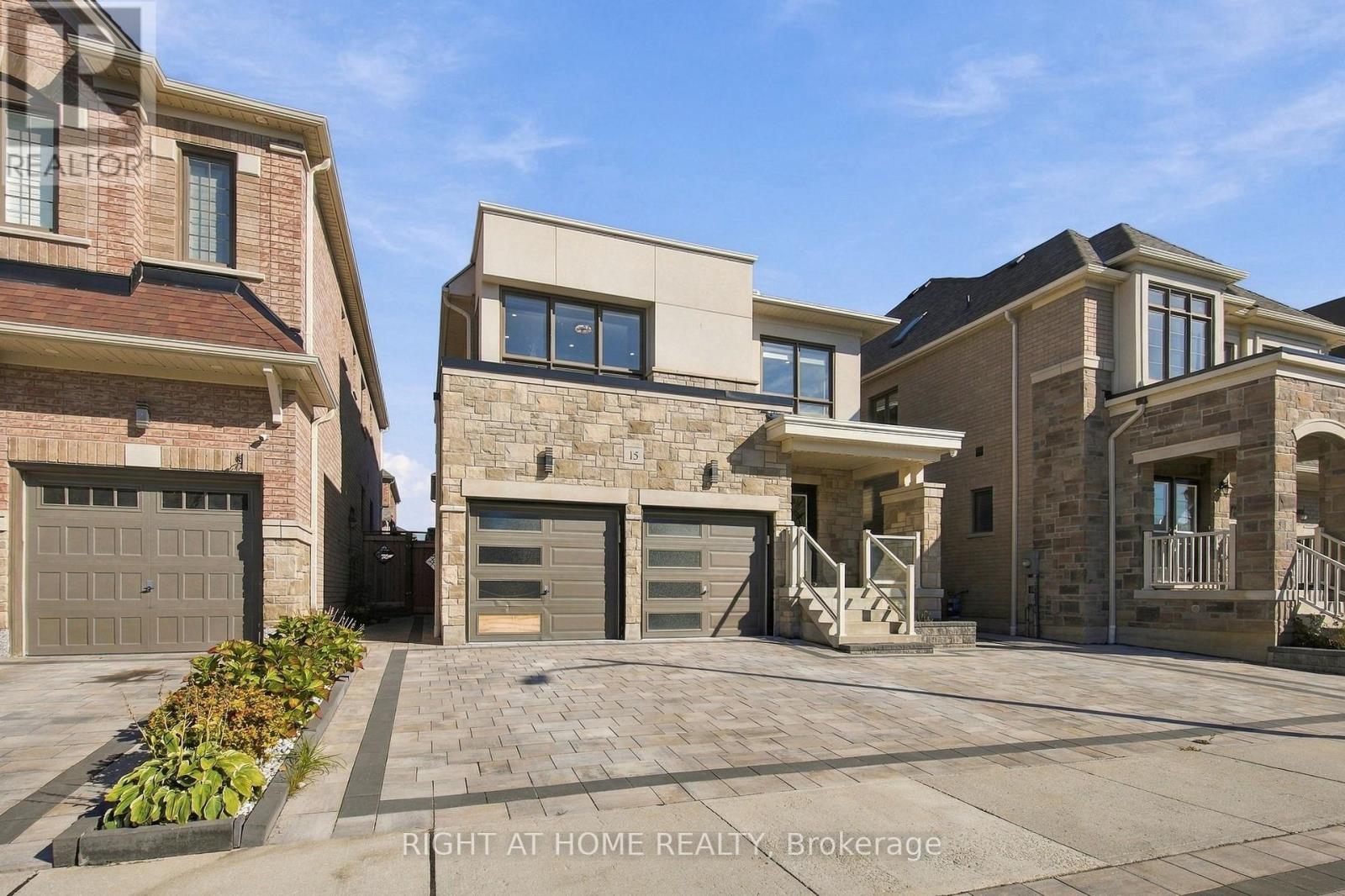 15 Ronald Street, Whitby, Ontario  L1P 0K1 - Photo 1 - E14100790