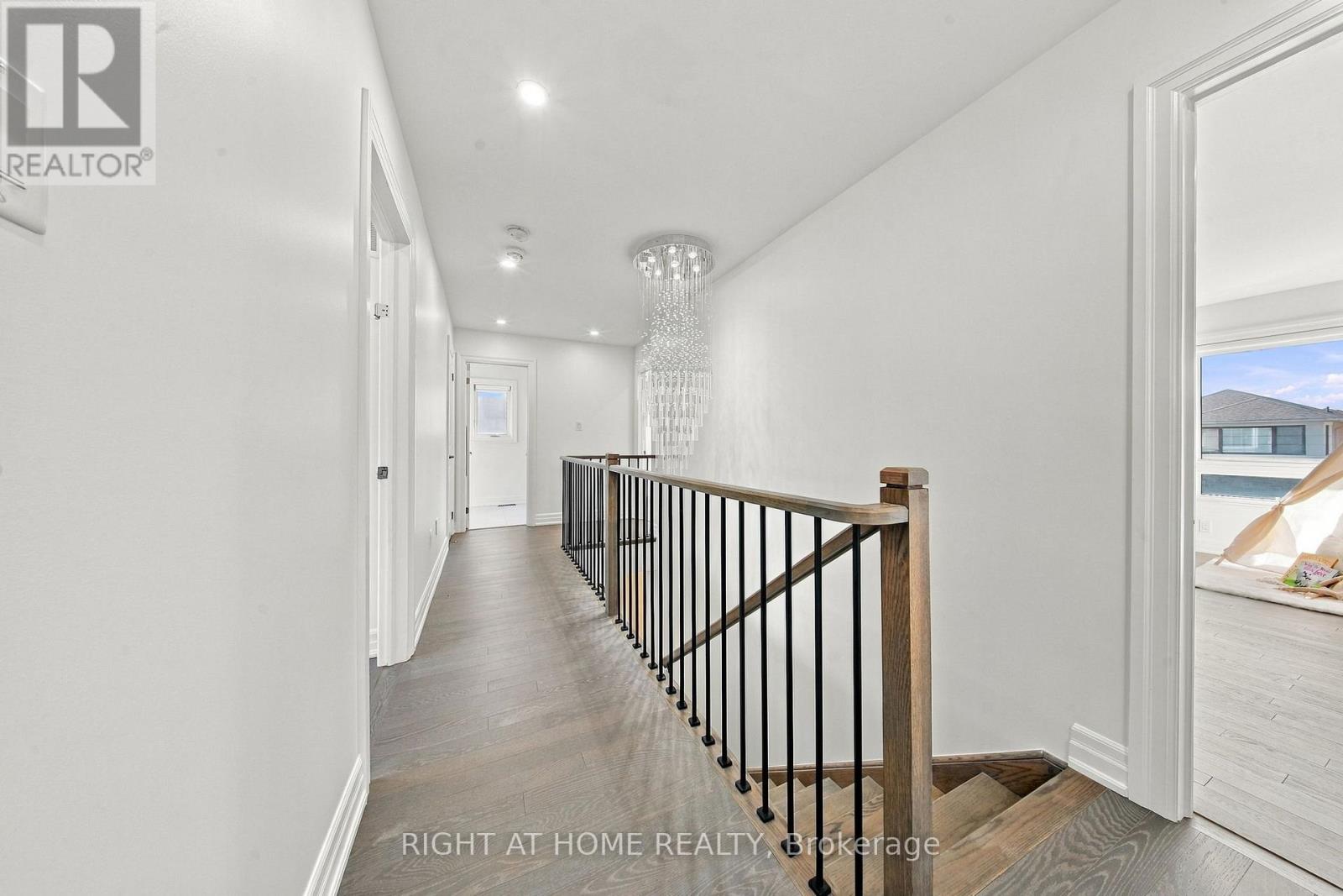15 Ronald Street, Whitby, Ontario  L1P 0K1 - Photo 18 - E14100790