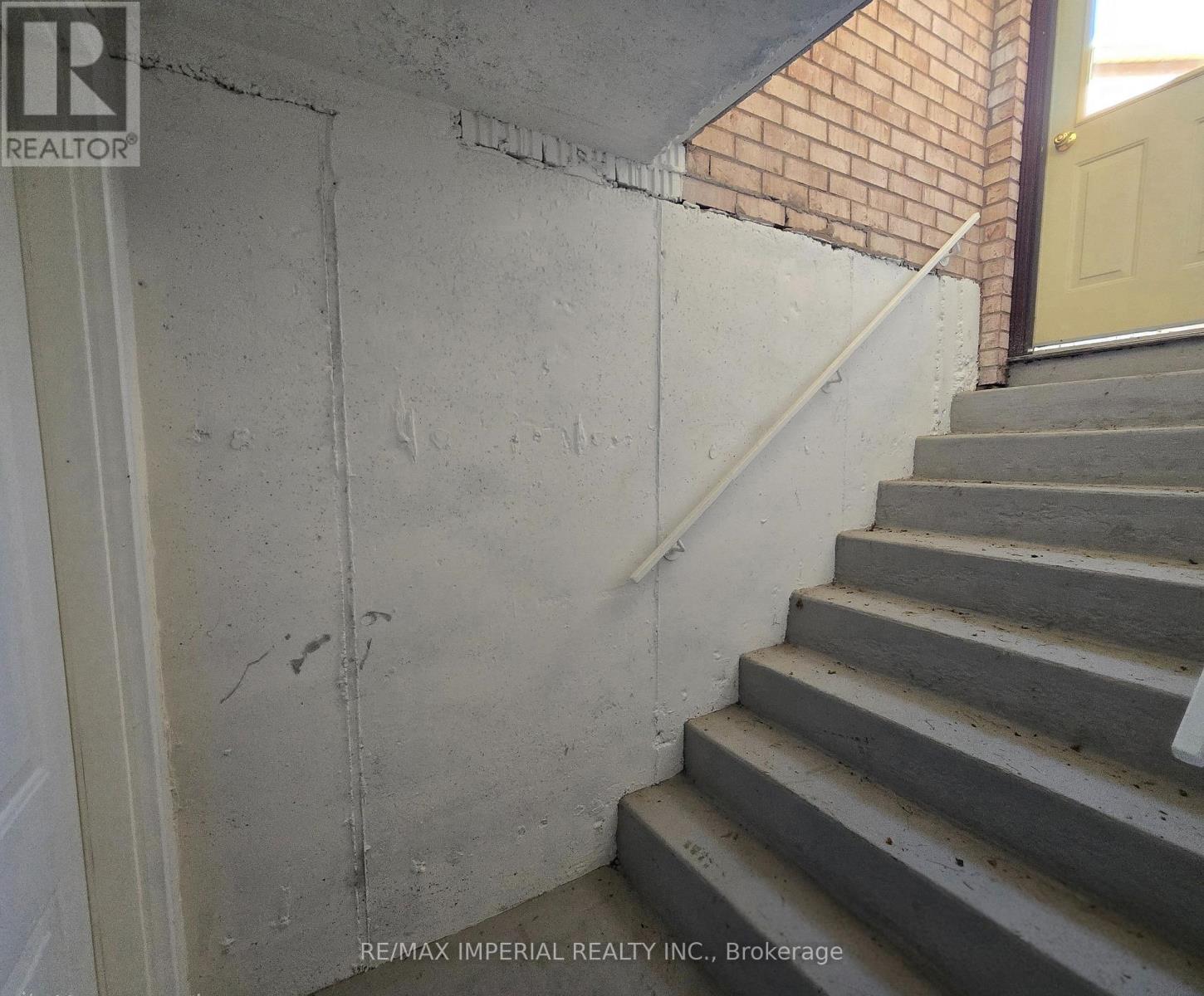 12a Mauro Court, Richmond Hill, Ontario  L4B 3J8 - Photo 17 - N14100786