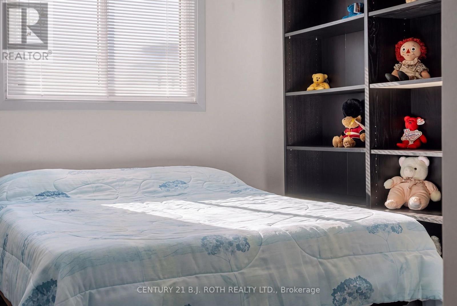74 Ritva Court E, Richmond Hill, Ontario  L4C 9R4 - Photo 24 - N14100858